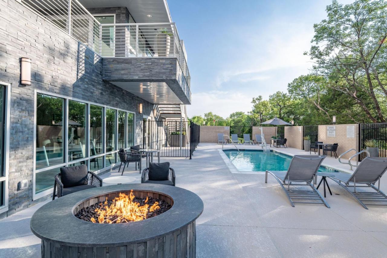 Towneplace Suites By Marriott Dallas روكوول المظهر الخارجي الصورة
