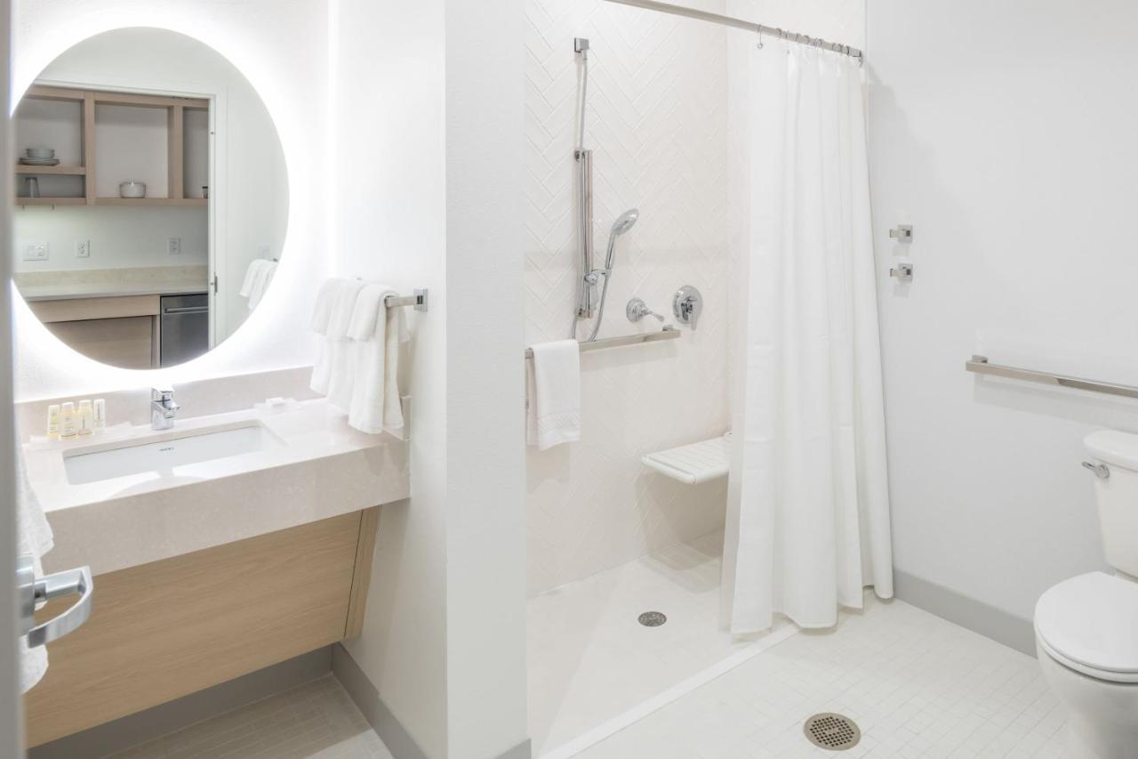 Towneplace Suites By Marriott Dallas روكوول المظهر الخارجي الصورة