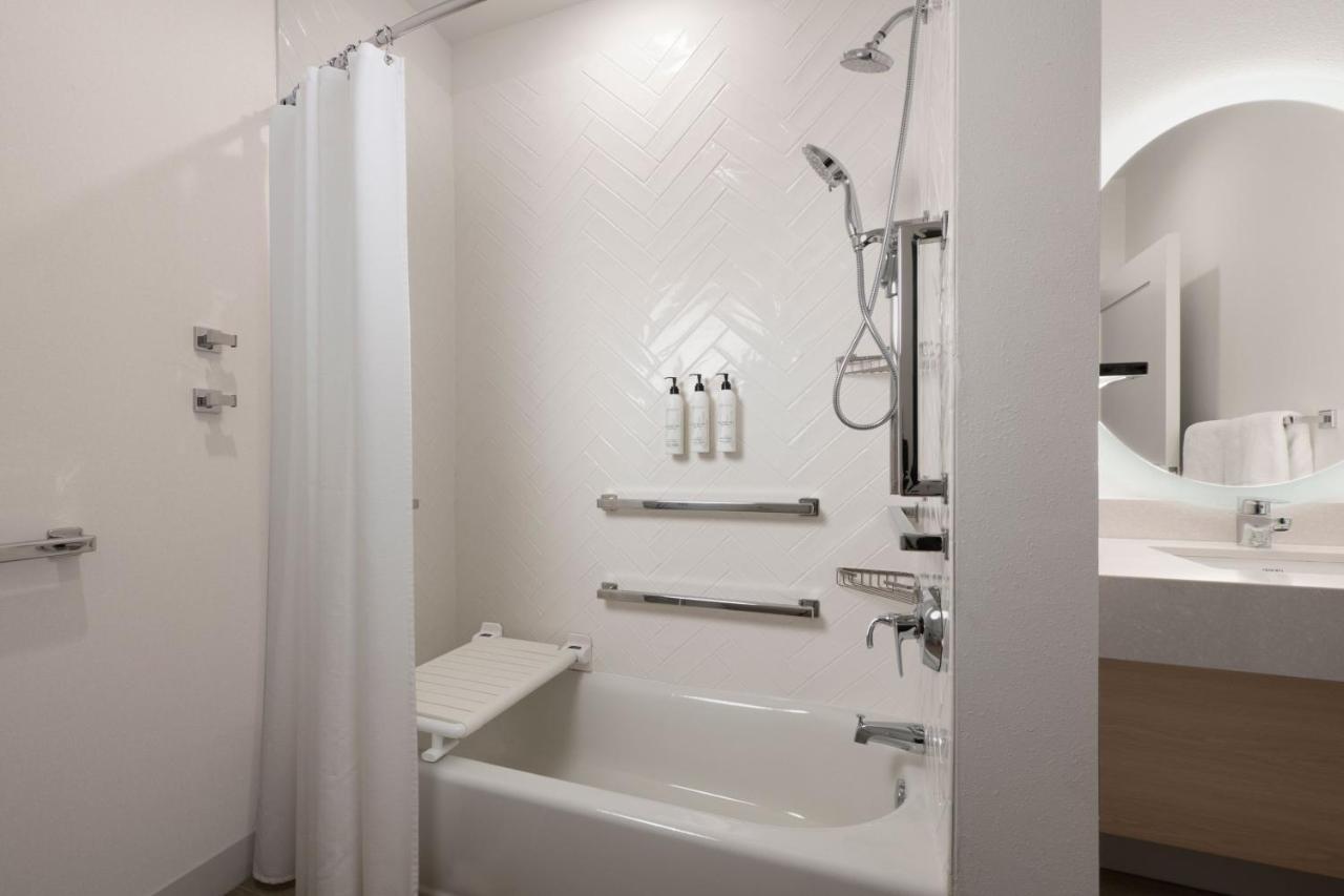 Towneplace Suites By Marriott Dallas روكوول المظهر الخارجي الصورة